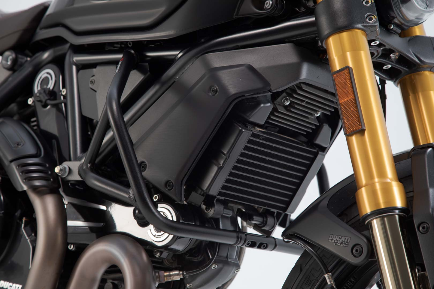 Paramotore per DUCATI SCRAMBLER 1100