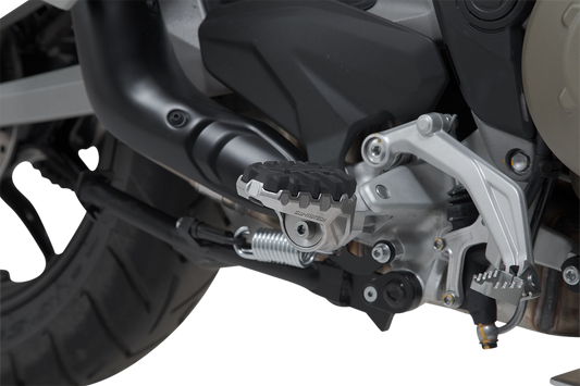 Poggiapiedi Evolution per DUCATI MULTISTRADA V4 1200