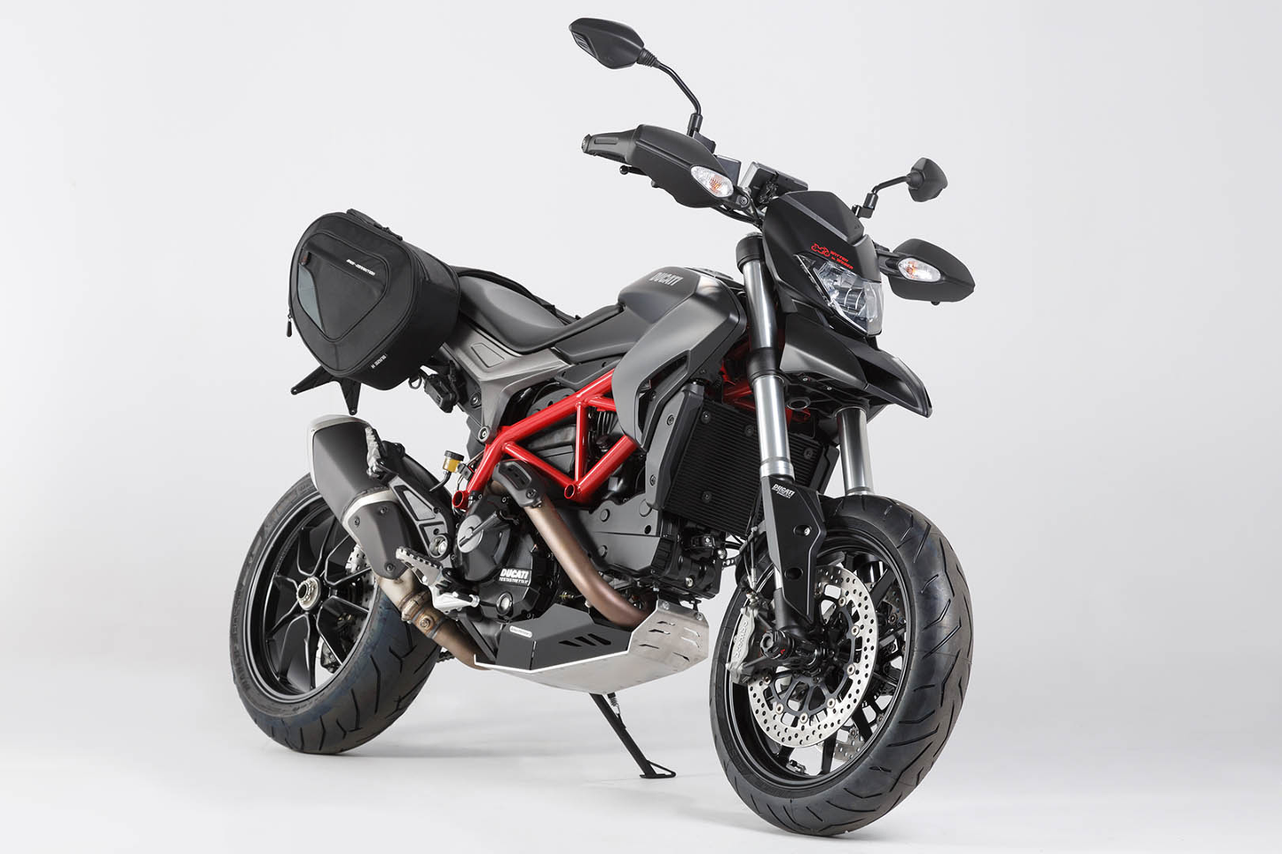 Paramotore per DUCATI HYPERMOTARD 821
