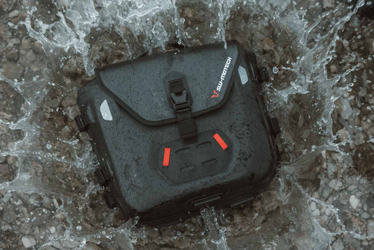 SysBag WP S con piastra di adattamento per DUCATI MONSTER 797 821 1200 SCRAMBLER 400 803 1100 SUPERSPORT 939 950