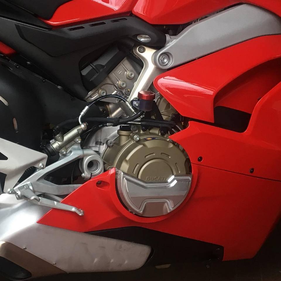 Protezione carter frizione per STREETFIGHTER DUCATI V4