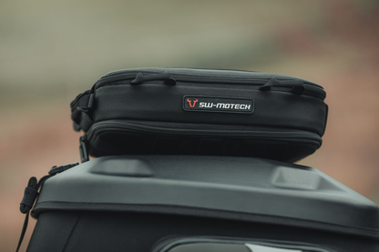 Borsa posteriore Pro Plus Accessory Bag per DUCATI MONSTER 937 MULTISTRADA 1200 SCRAMBLER 803DESERT X 950