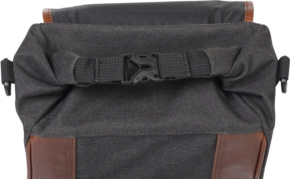 Borsa Laterale Shad + supporto attacco per Ducati Scrambler 800 400 Colore Nero foto demo