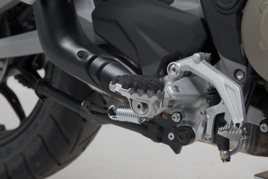 Poggiapiedi Evolution per DUCATI MULTISTRADA V4 1200
