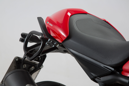 Supporto laterale SLC SW-MOTECH per DUCATI MONSTER 821 1200