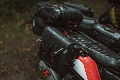 SysBag WP S con piastra di adattamento per DUCATI MONSTER 821 797 1200 SCRAMBLER 400 803 1100 SUPERSPORT 950
